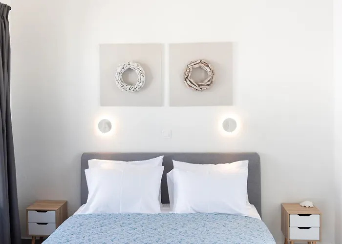 Navi A2 Brand New In * 纳乌萨